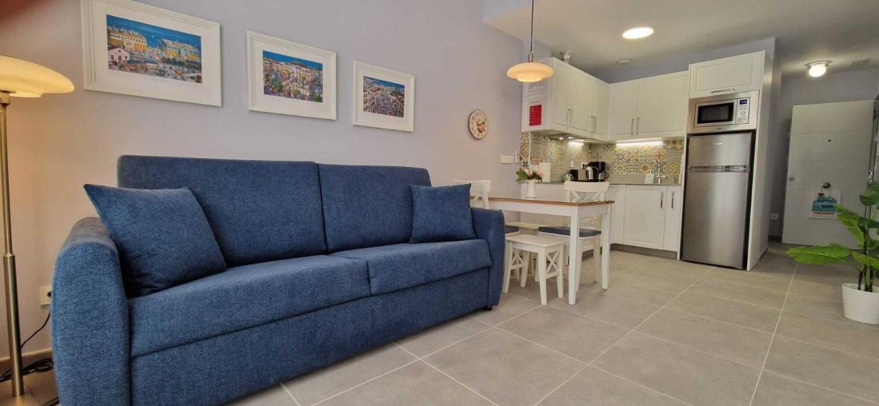Malaga Lodge Apartments Exteriör bild